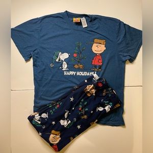 Peanuts Happy Holidays Pajama Set, Complete with Shirt and Pants, Size M
